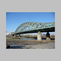 pict100.jpg